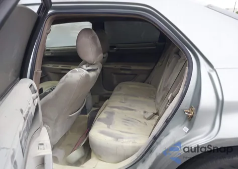 2006 Chrysler 300C из США, поврежденный, VIN 2C3KA63H86H110295